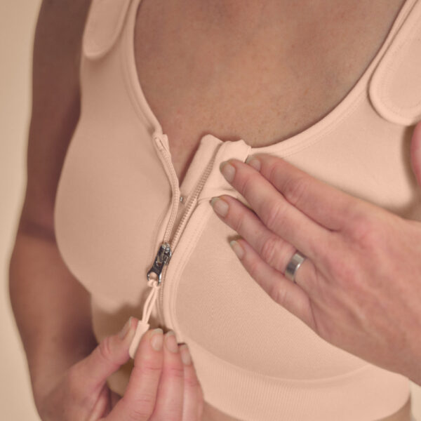Amoena Pamela Postoperatieve Bh – Hoge Compressie afbeelding 4